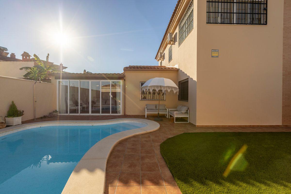 Semi-Detached Townhouse en Venta en Calle Menorca - 4