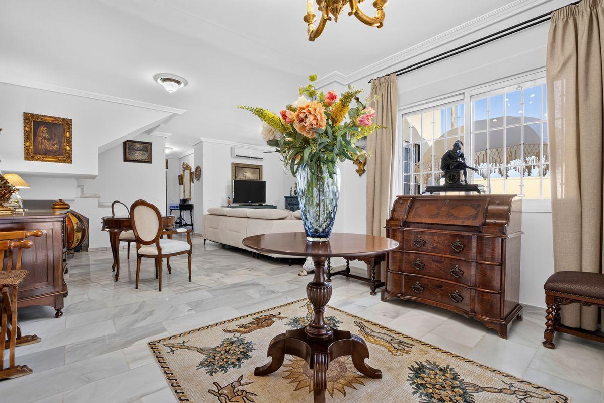 Semi-Detached Townhouse en Venta en Calle Menorca - 23