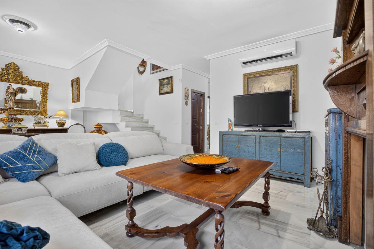 Semi-Detached Townhouse en Venta en Calle Menorca - 11