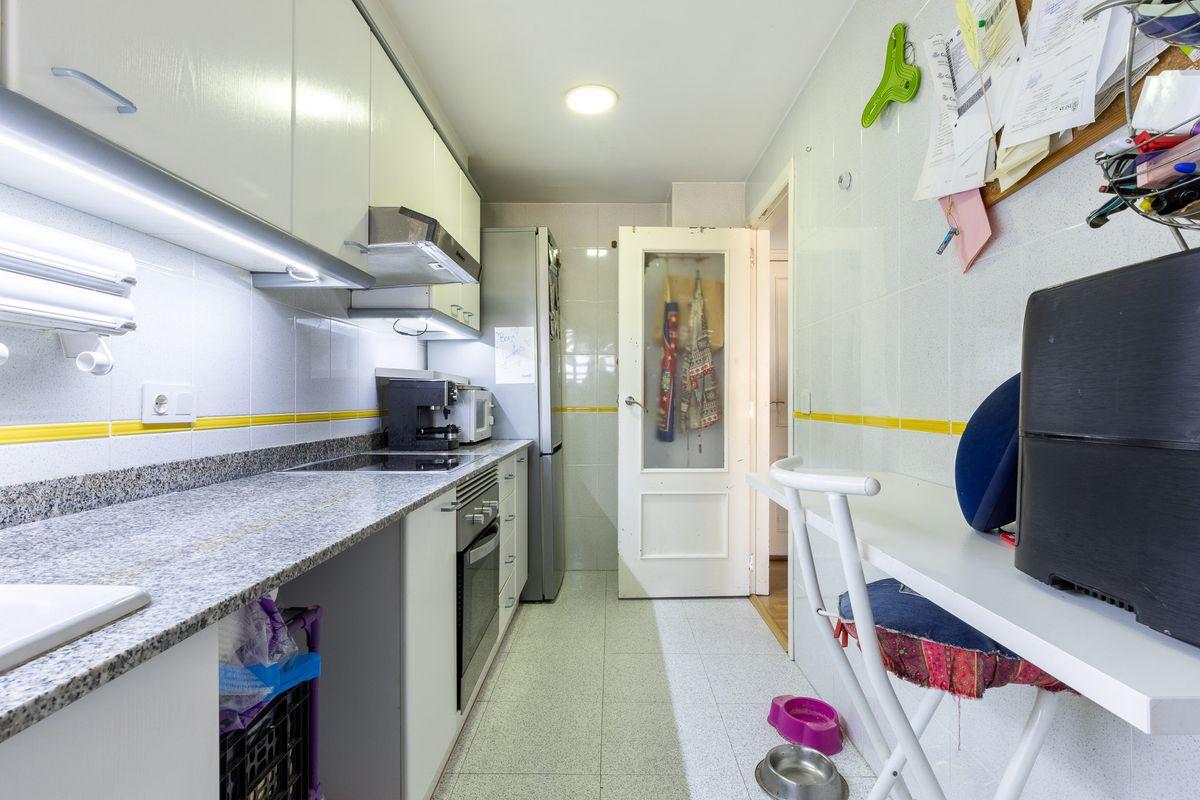 Piso en Venta en Carrer d'Hernán Cortés - 10