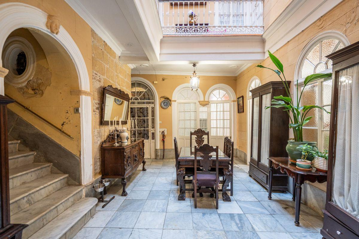 Casa en Venta en Calle Carmen - 24