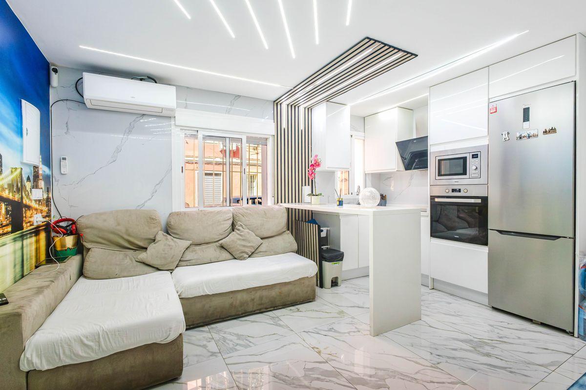 Piso en Venta en Calle Leandro Martínez Marín - 2