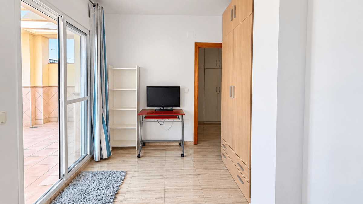 Piso en Venta en Calle San Andres - 12