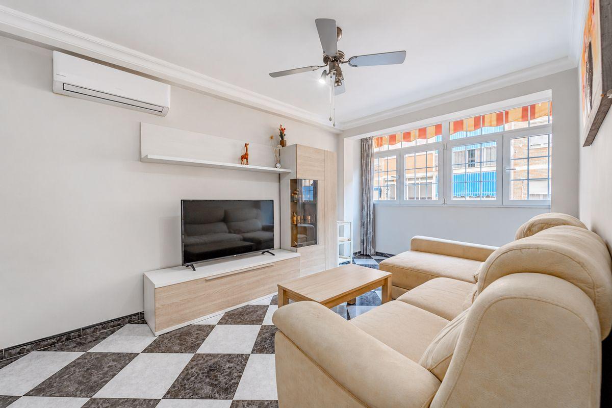 Piso en Venta en Calle Marconi - 12
