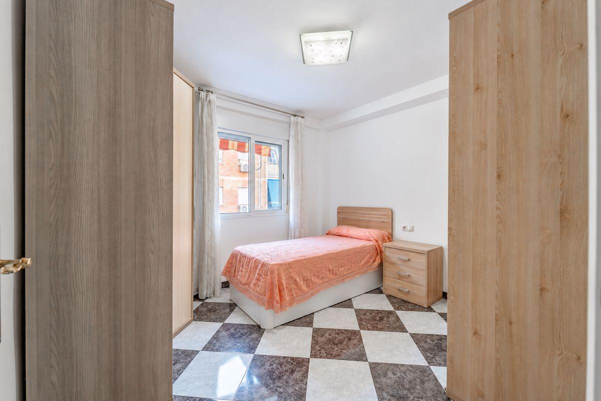 Piso en Venta en Calle Marconi - 16