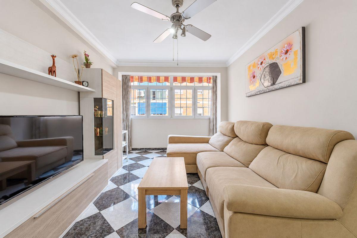 Piso en Venta en Calle Marconi - 2