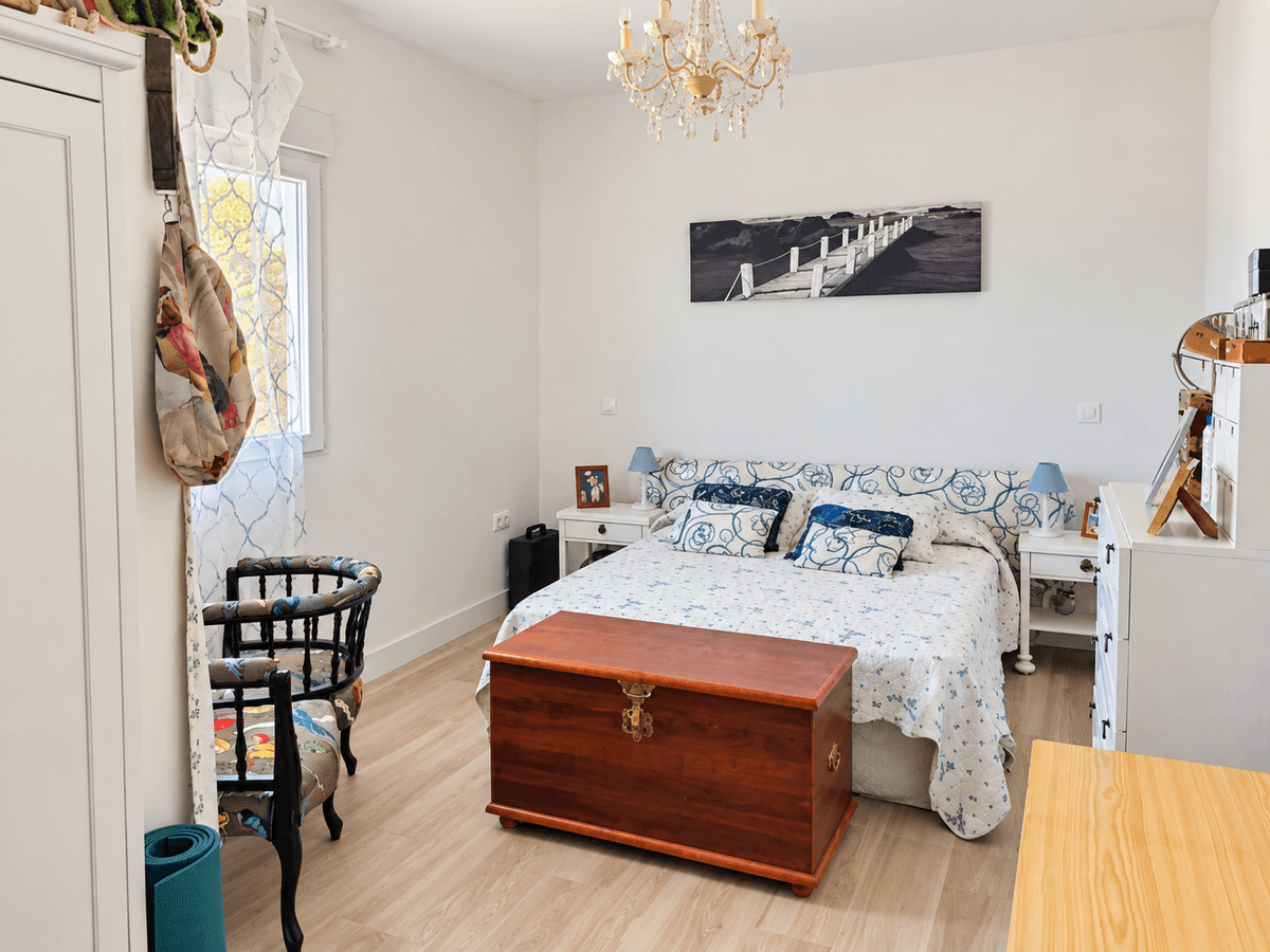 Casa en Venta en Calle Peña del Águila - 19
