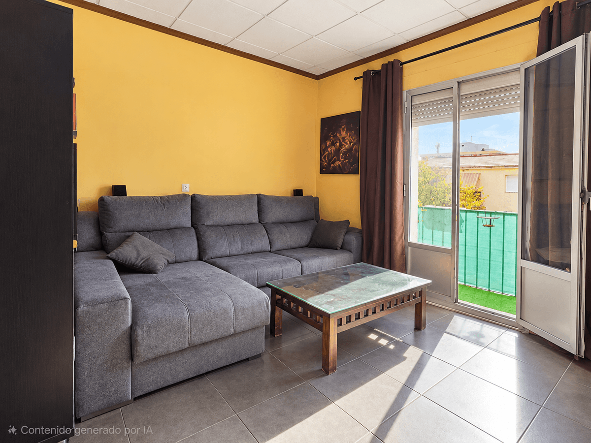 Piso en Venta en Carrer de Jacinto Benavente - 3