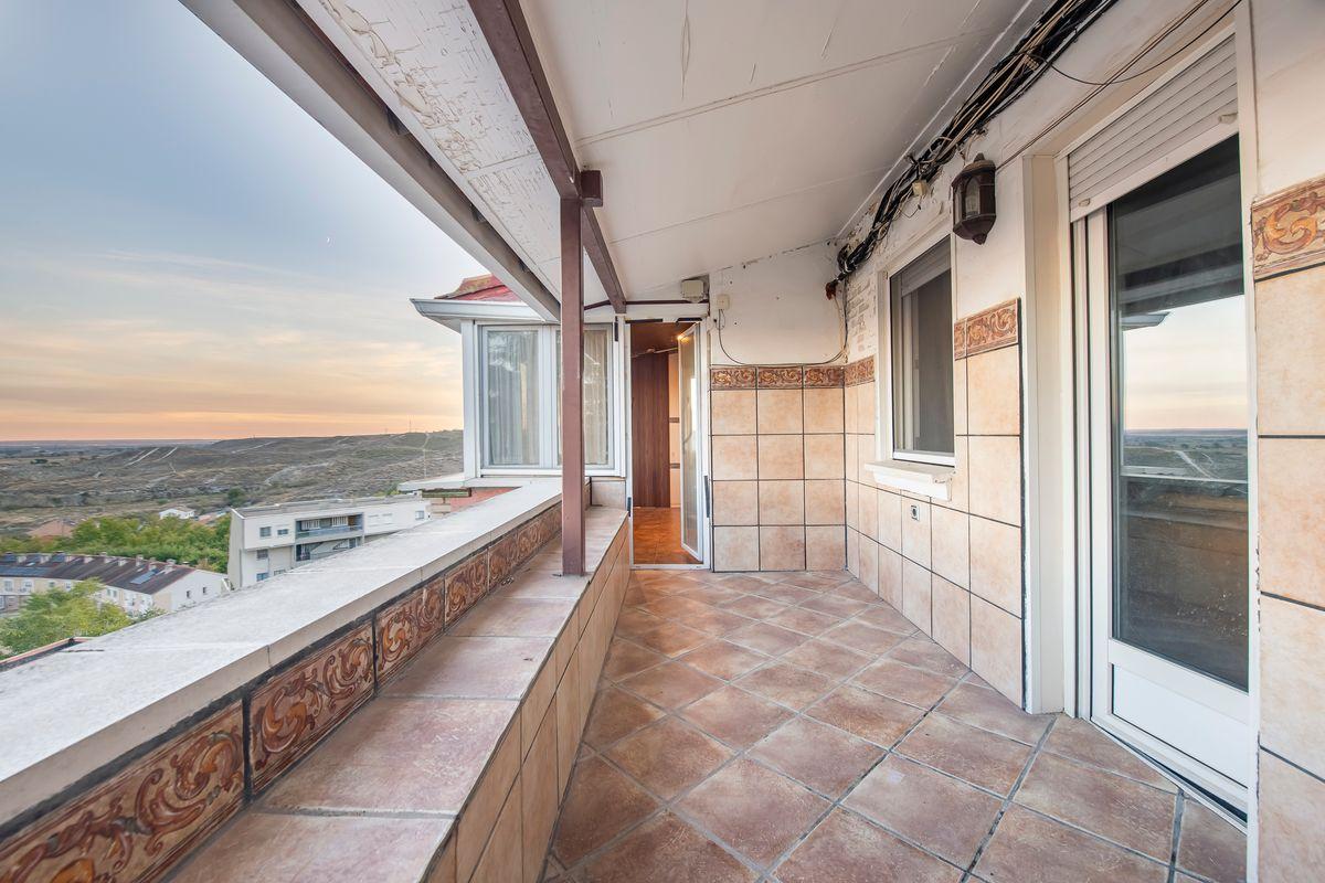 Piso en Venta en Calle San Cristóbal - 25