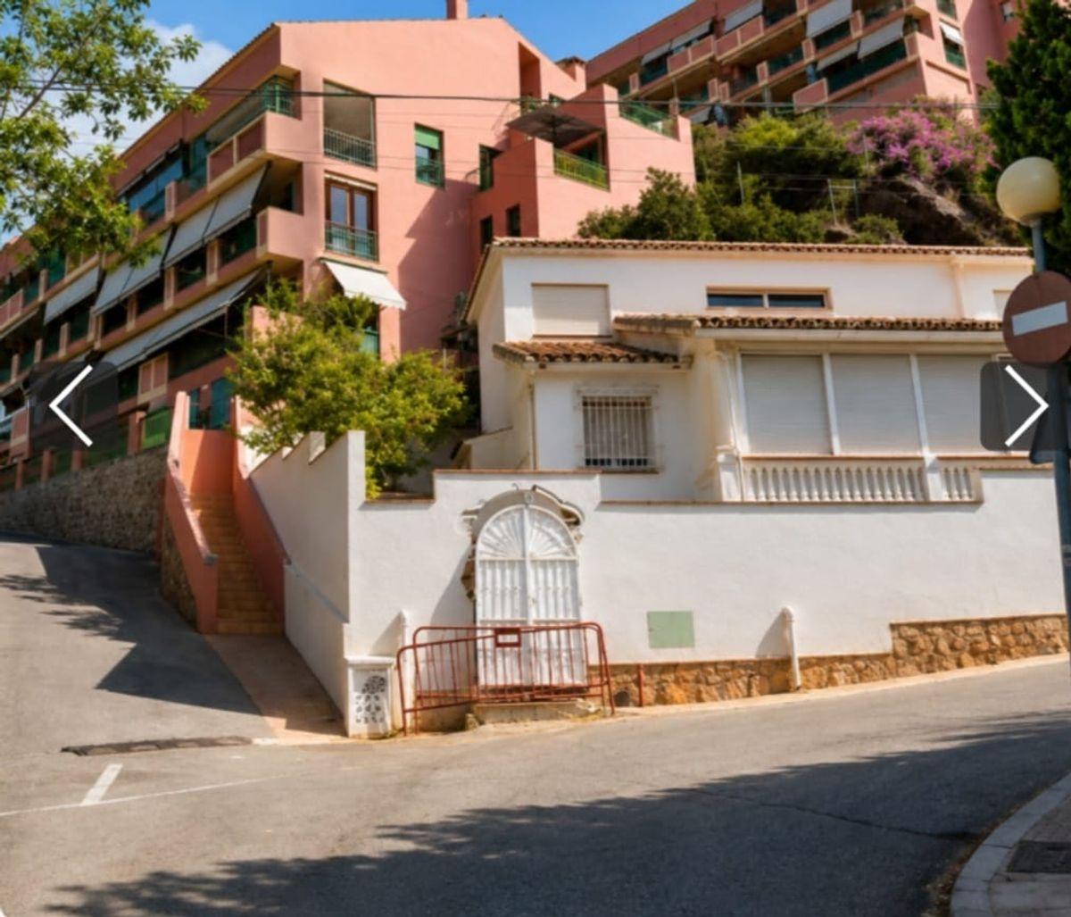 Piso en Venta en Calle los Mirlos - 25