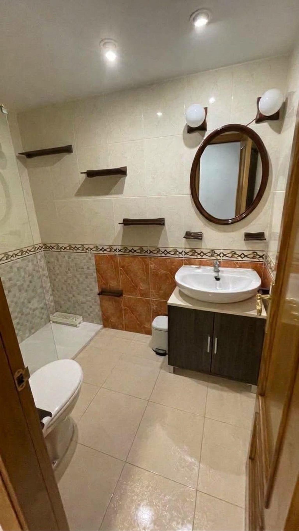 Piso en Venta en Carrer Amplaries - 6