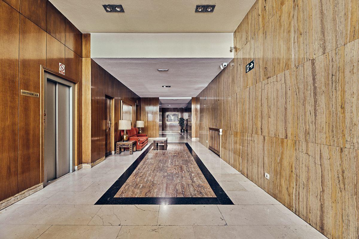Piso en Venta en Calle de Narváez - 28