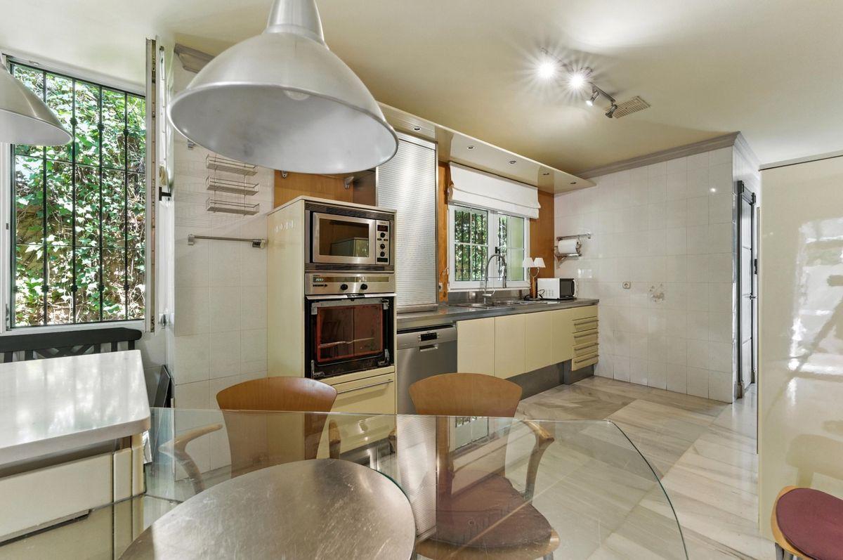 Villa en Venta en Avenida las Palmeras - 38