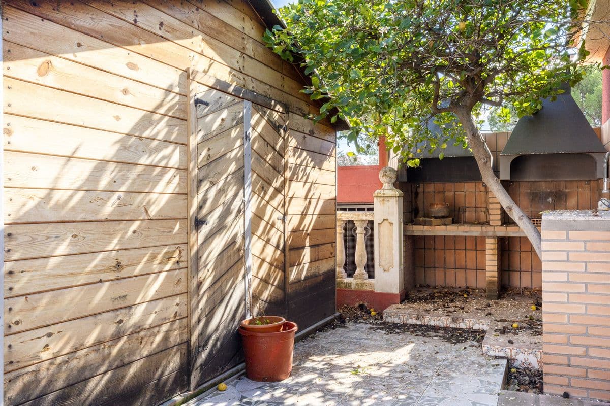 Chalet en Venta en Carrer Número 7 - 60