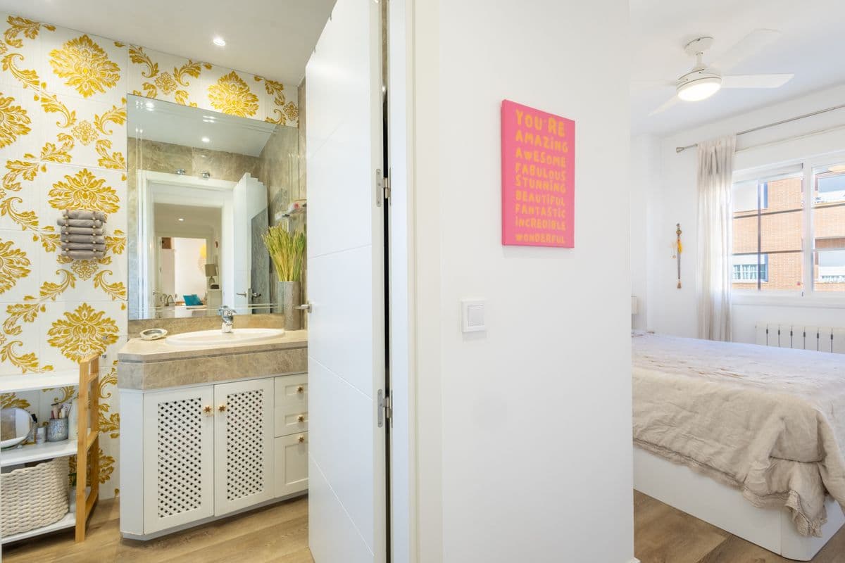 Piso en Venta en Calle Iris - 11