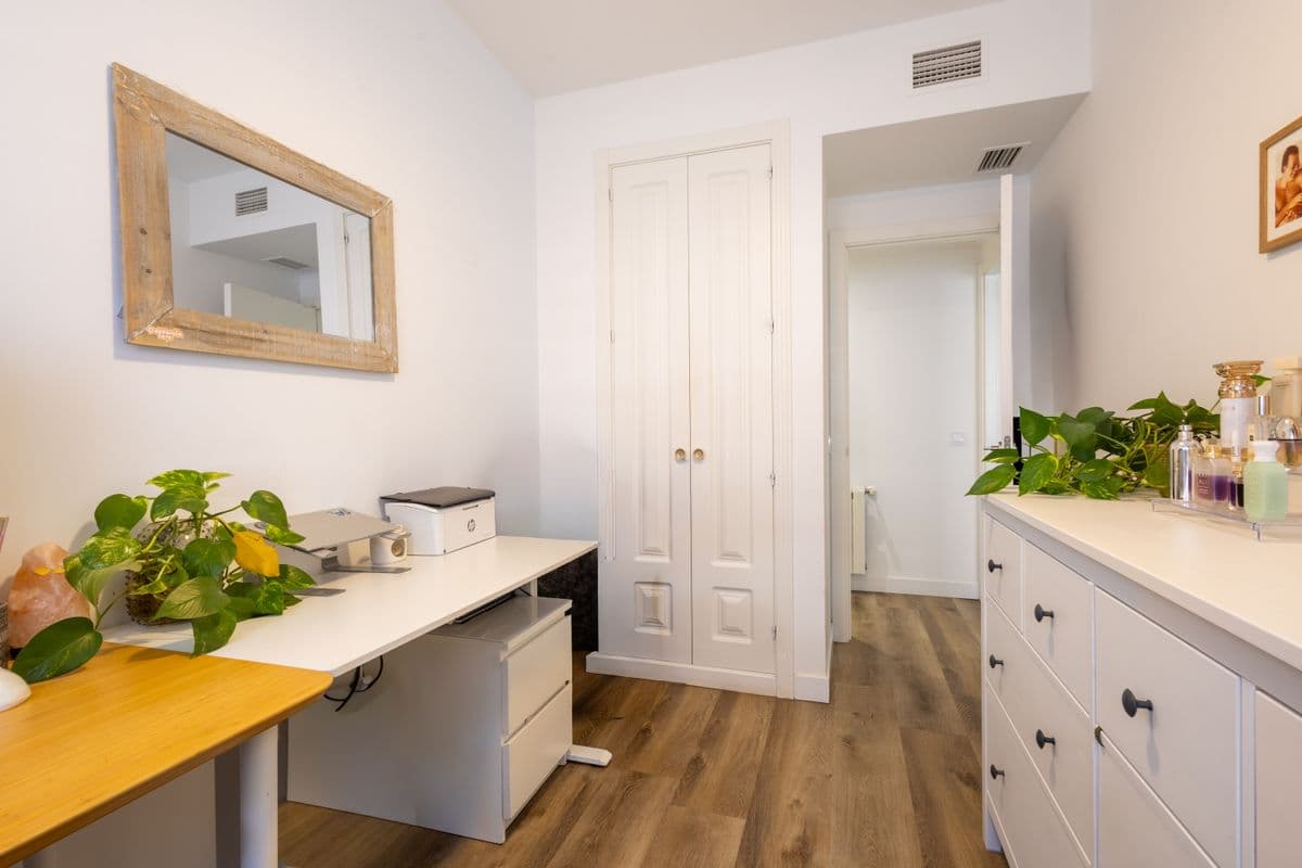 Piso en Venta en Calle Iris - 19