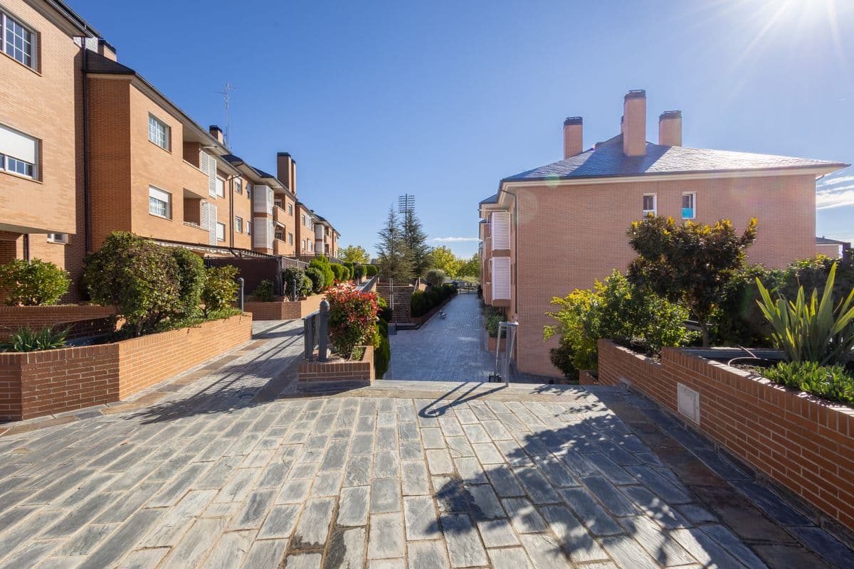 Piso en Venta en Calle Iris - 26