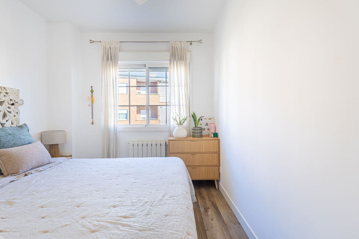 Piso en Venta en Calle Iris - 15