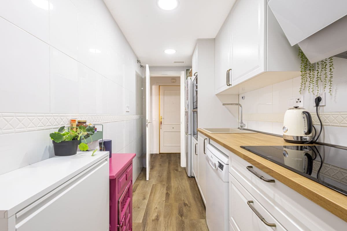 Piso en Venta en Calle Iris - 9
