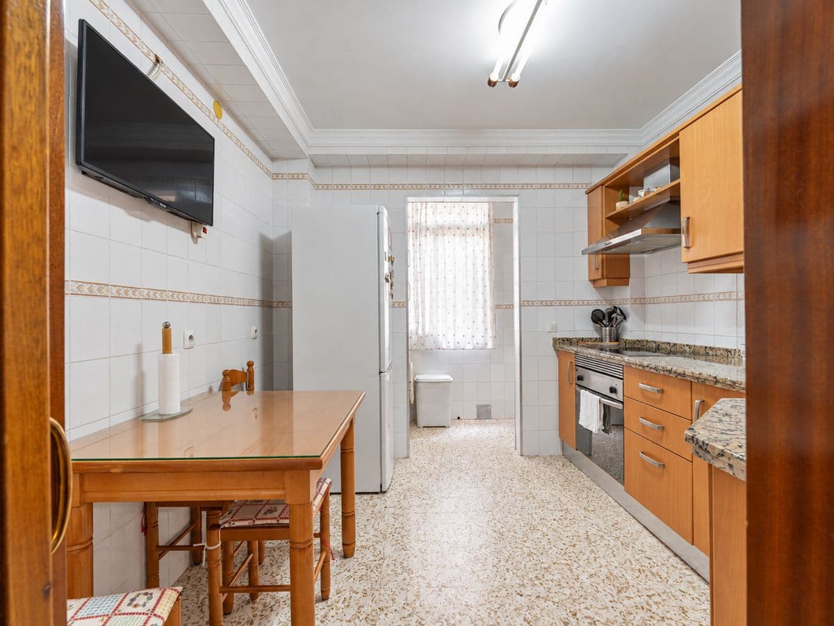 Piso en Venta en Calle Nalón - 25