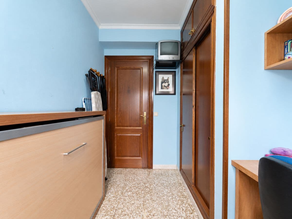 Piso en Venta en Calle Nalón - 23