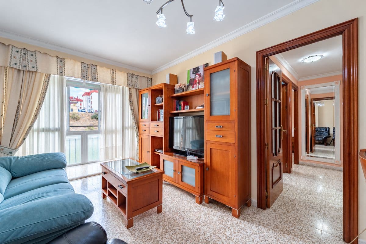Piso en Venta en Calle Nalón - 4