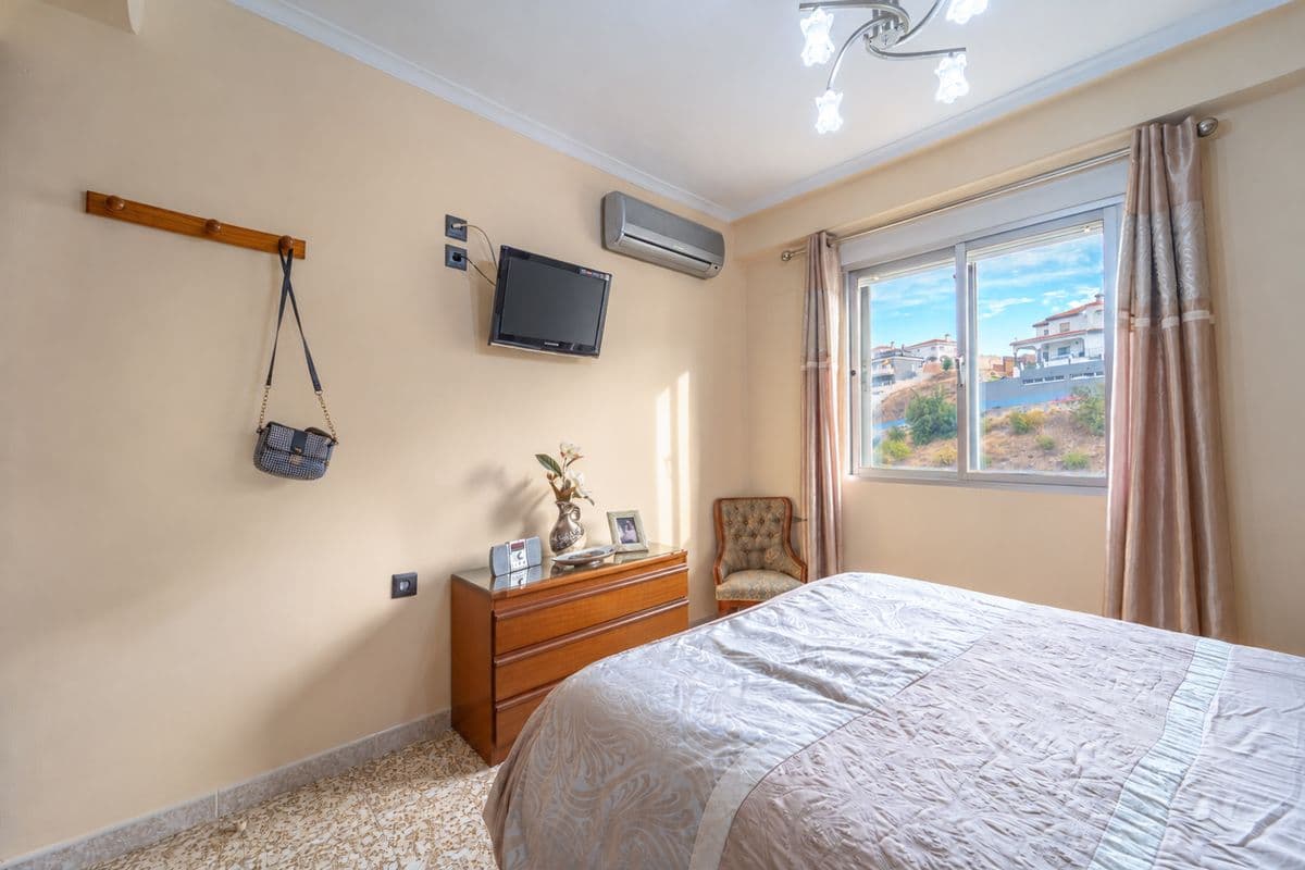 Piso en Venta en Calle Nalón - 14