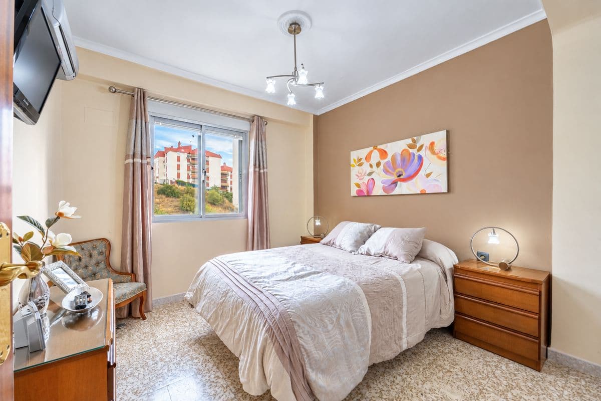 Piso en Venta en Calle Nalón - 15