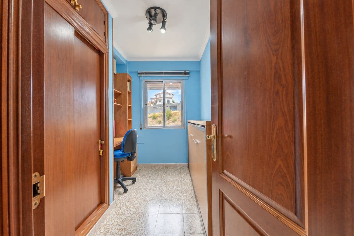 Piso en Venta en Calle Nalón - 21