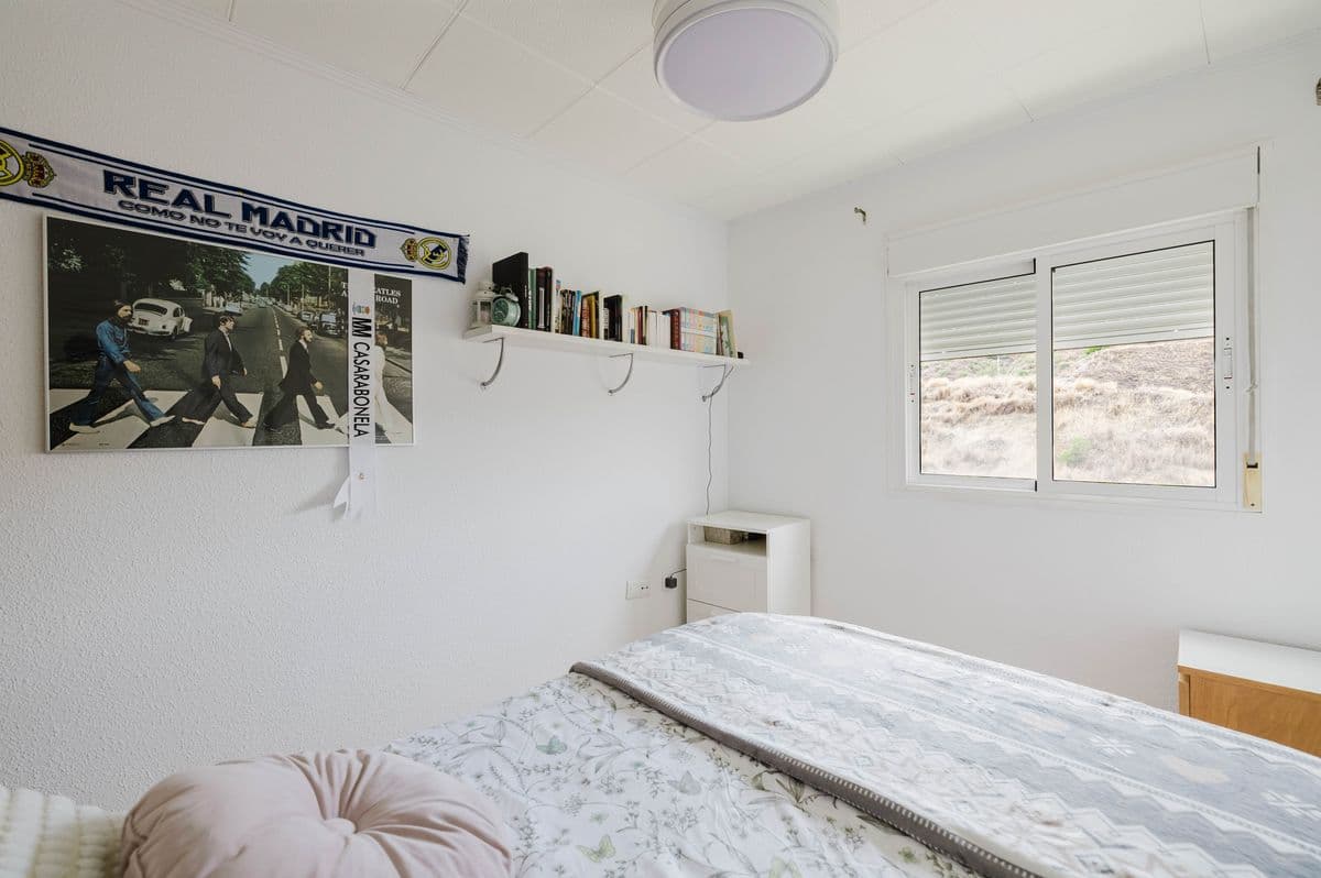 Piso en Venta en Plaza Jacques Cousteau - 13