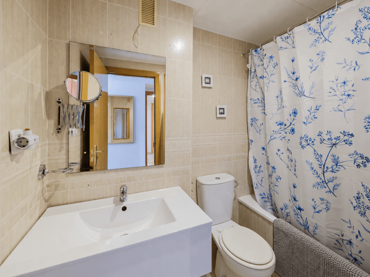 Piso en Venta en Plaza Jacques Cousteau - 15