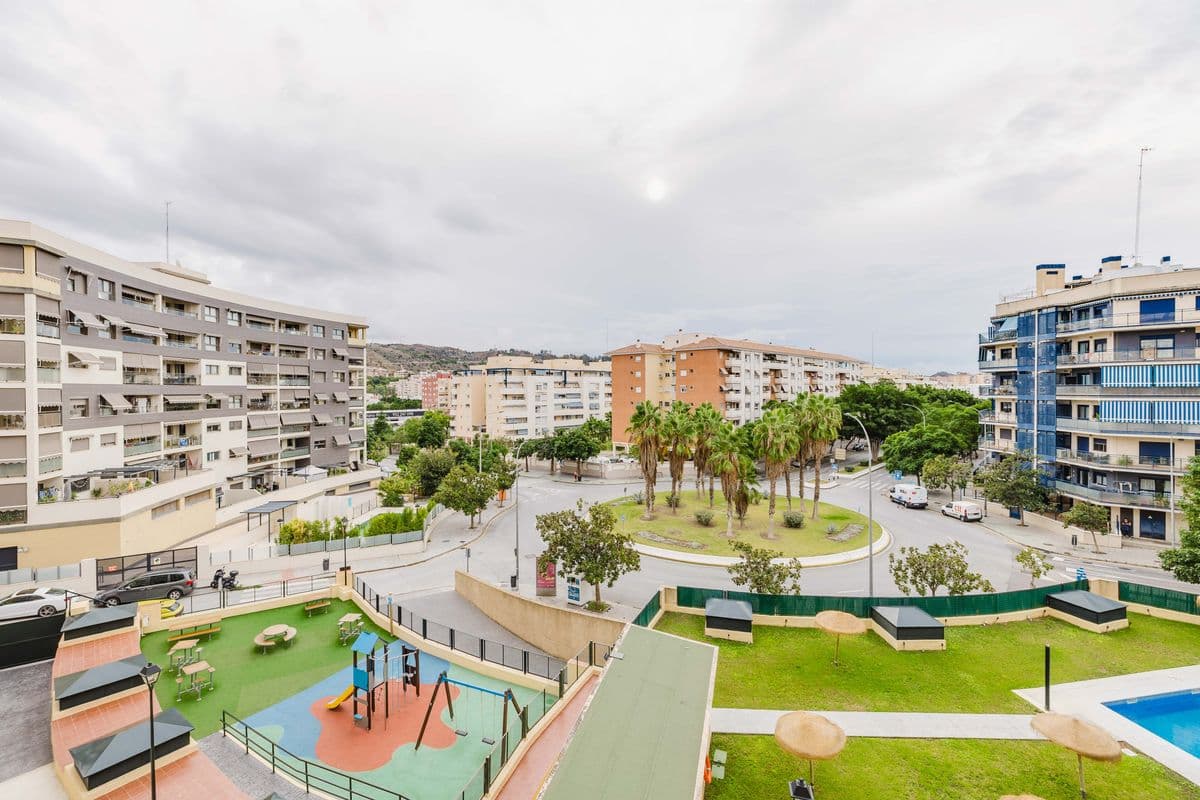 Piso en Venta en Plaza Jacques Cousteau - 25