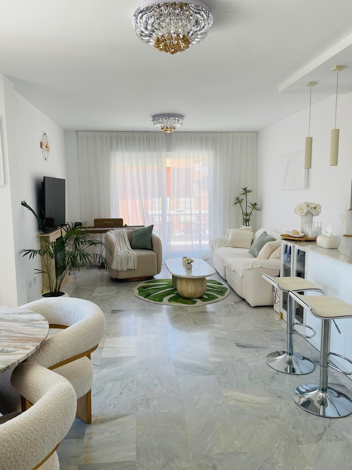 Piso en Venta en Calle de la Perla - 2