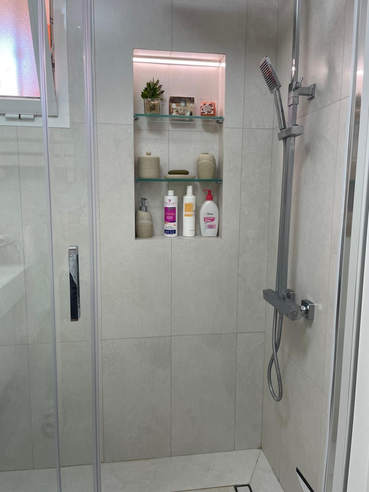 Piso en Venta en Calle de la Perla - 10