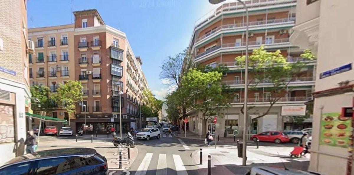 Local Comercial en Venta en Calle de Sánchez Barcáiztegui - 10