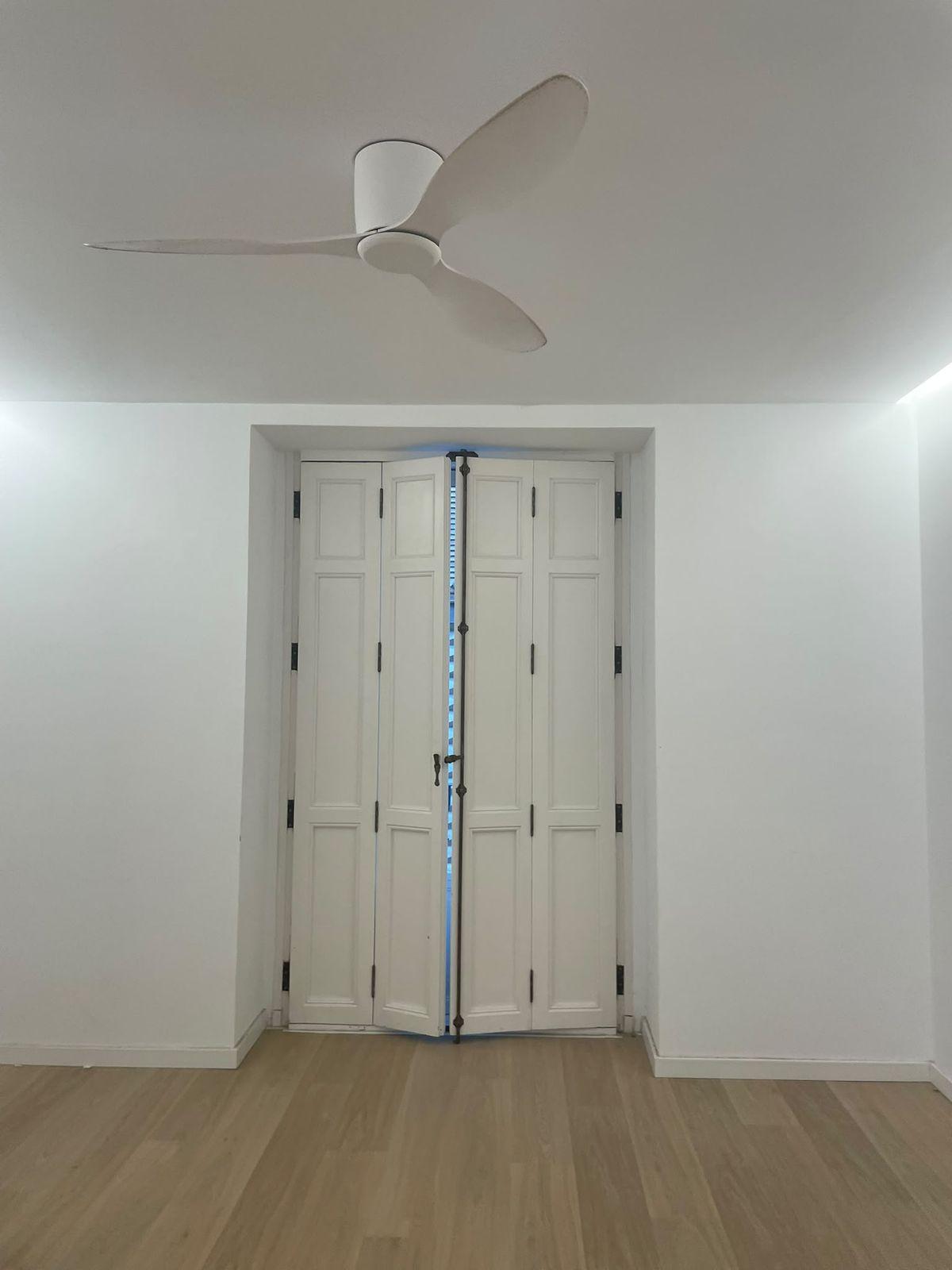 Piso en Alquiler en Carrer del Peu de la Creu - 3