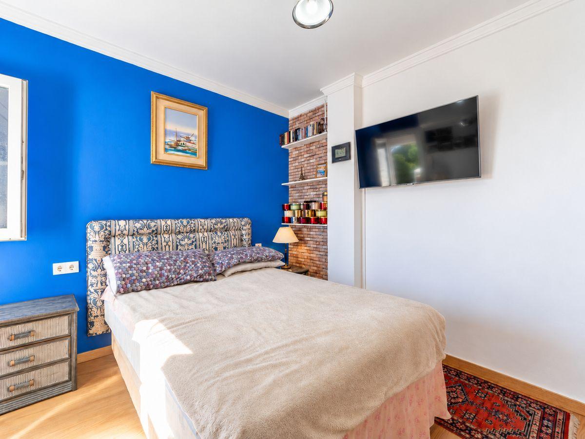 Piso en Venta en Calle Escritor Adolfo Reyes - 14