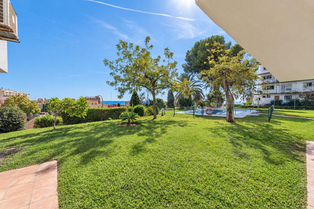 Piso en Venta en Calle Escritor Adolfo Reyes - 31