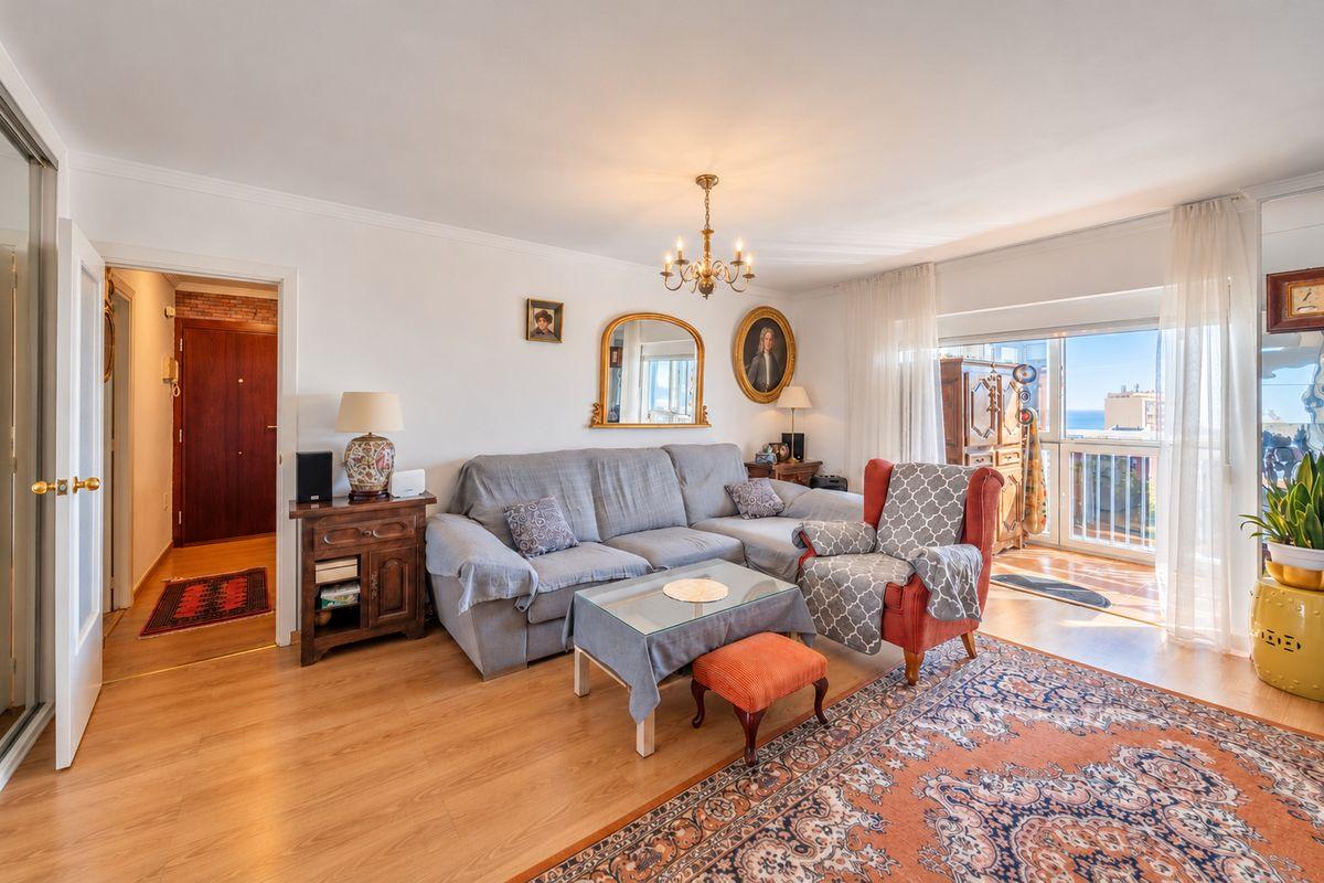 Piso en Venta en Calle Escritor Adolfo Reyes - 1