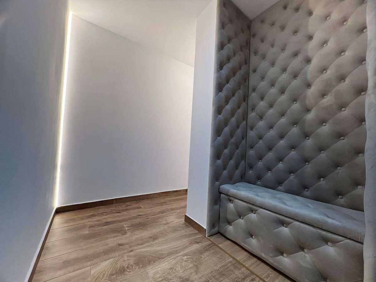Piso en Venta en Calle Ramón Gallud - 9