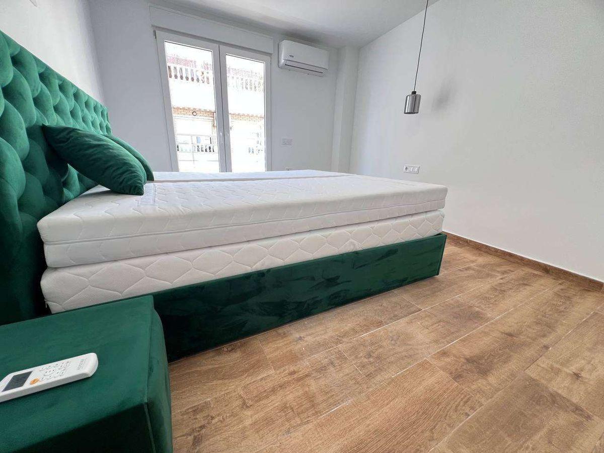 Piso en Venta en Calle Ramón Gallud - 7