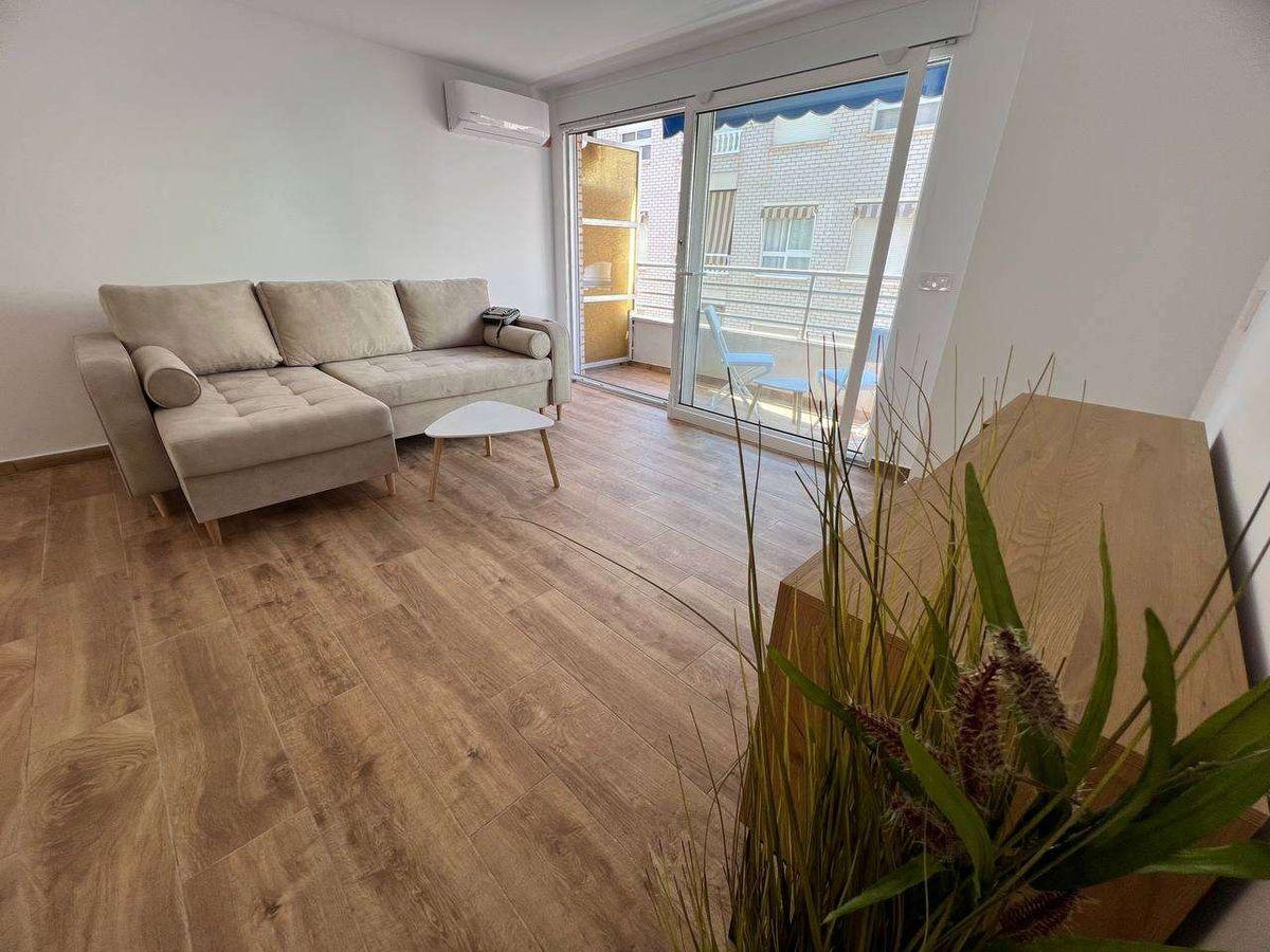 Piso en Venta en Calle Ramón Gallud - 4