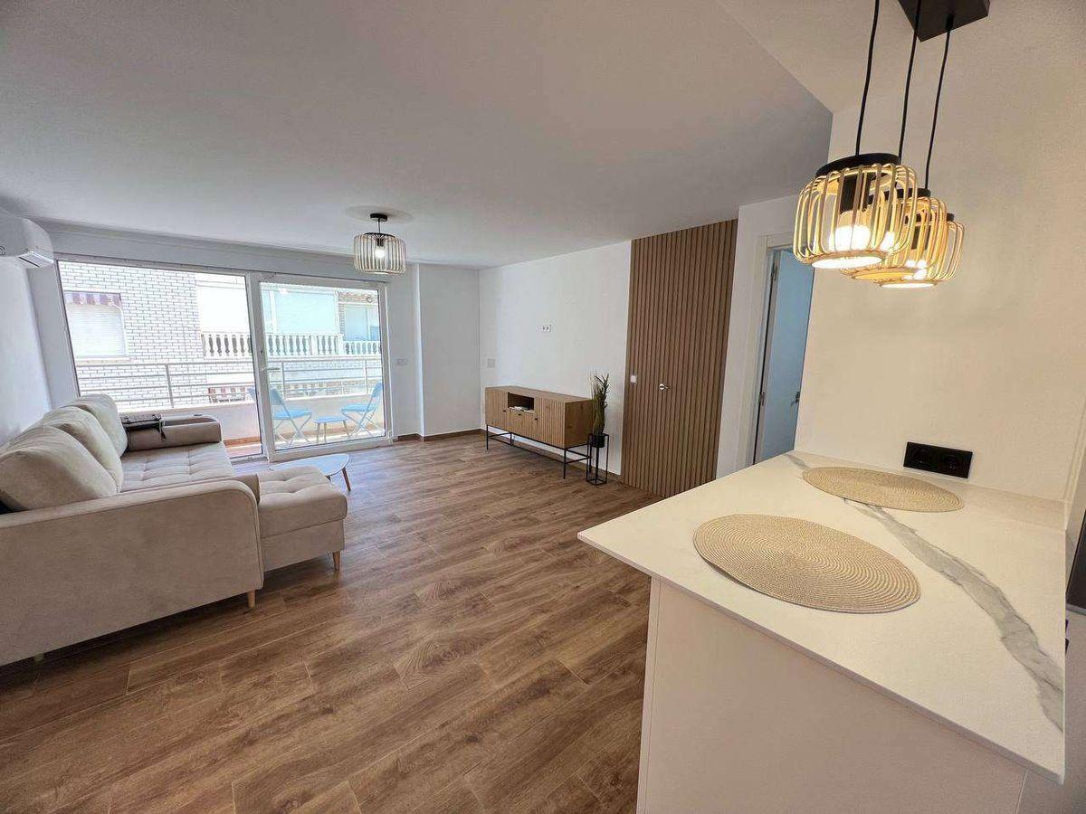 Piso en Venta en Calle Ramón Gallud - 1