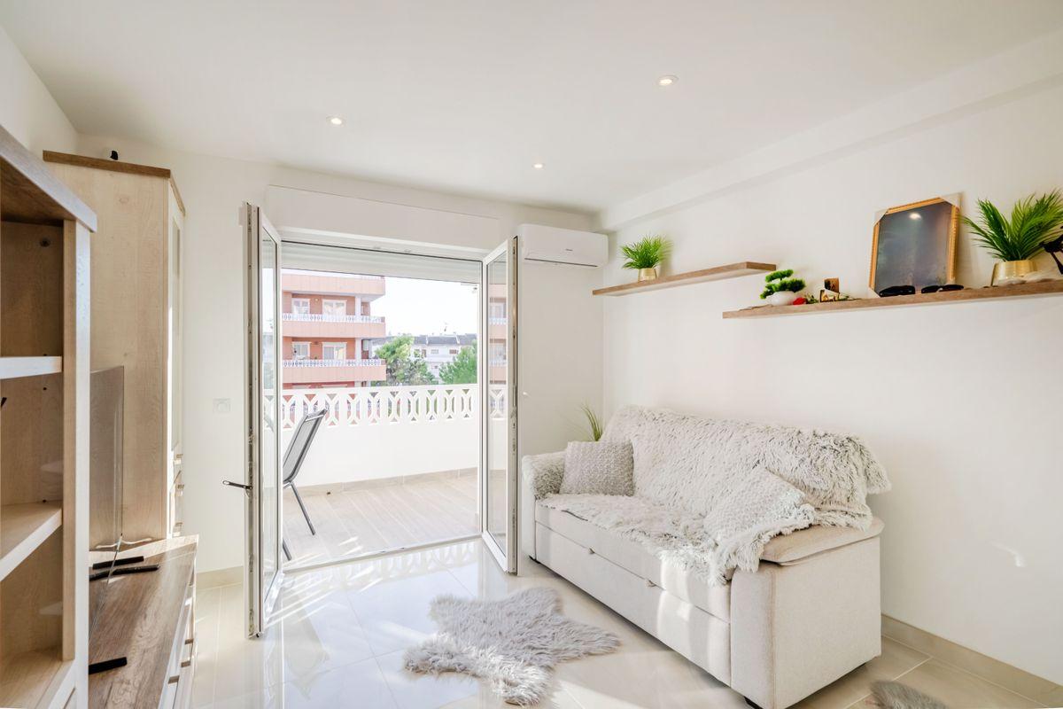 Piso en Venta en Calle Arrecife - 2