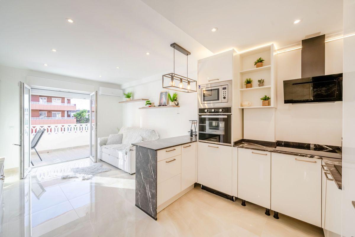 Piso en Venta en Calle Arrecife - 3