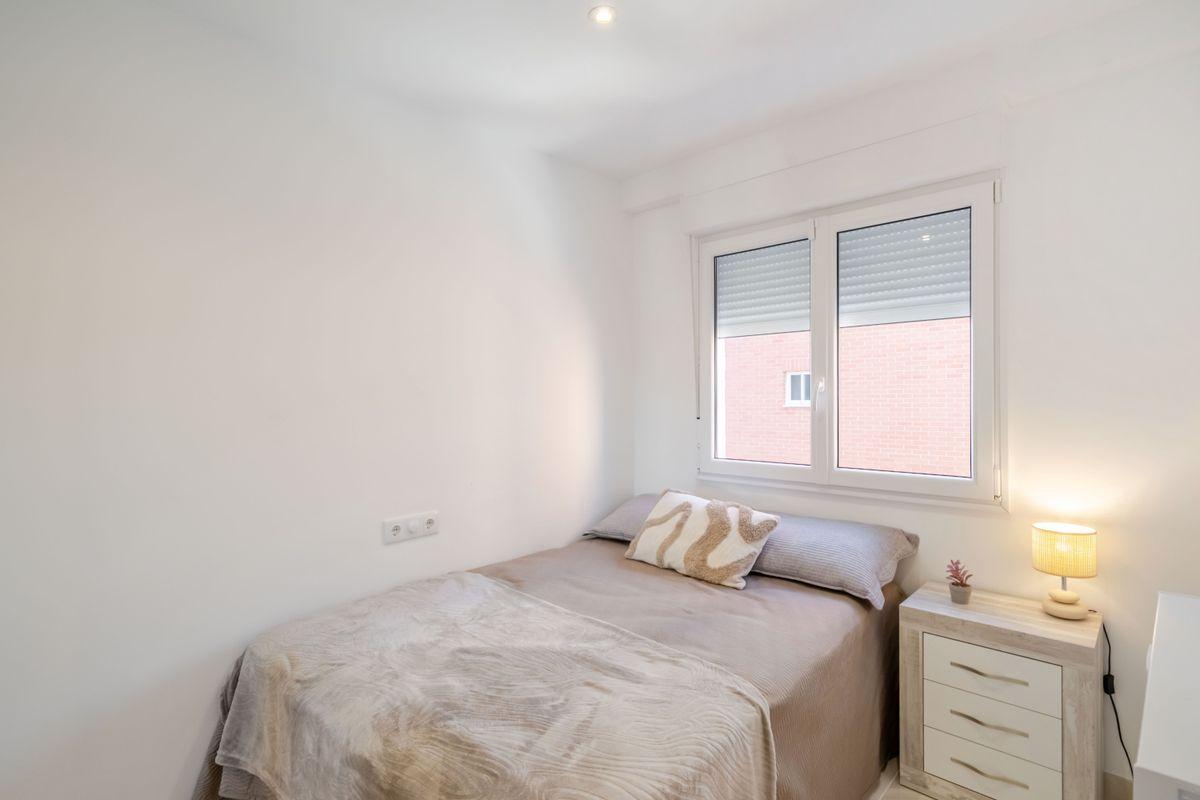 Piso en Venta en Calle Arrecife - 18