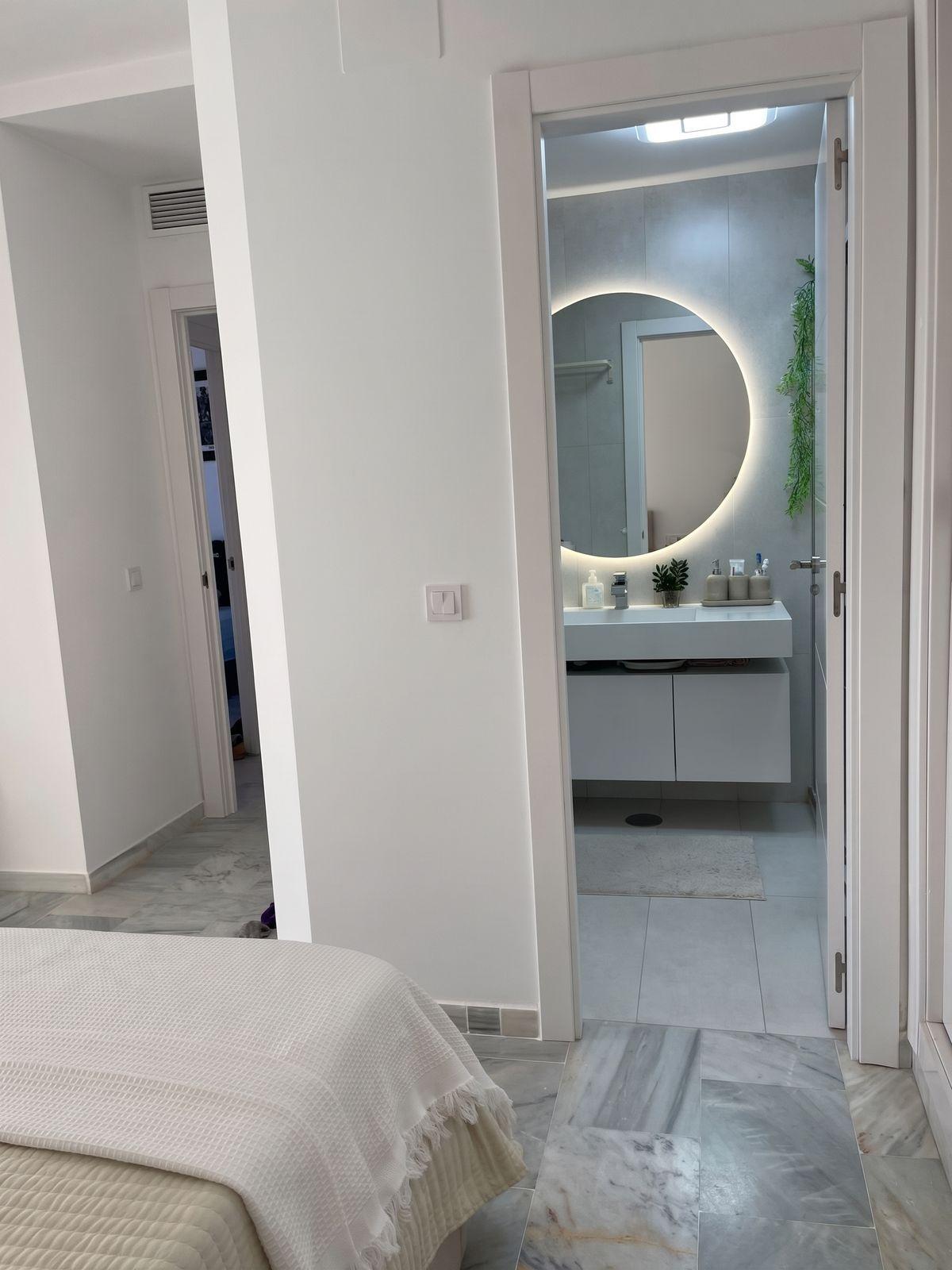 Piso en Venta en Calle de la Perla - 11