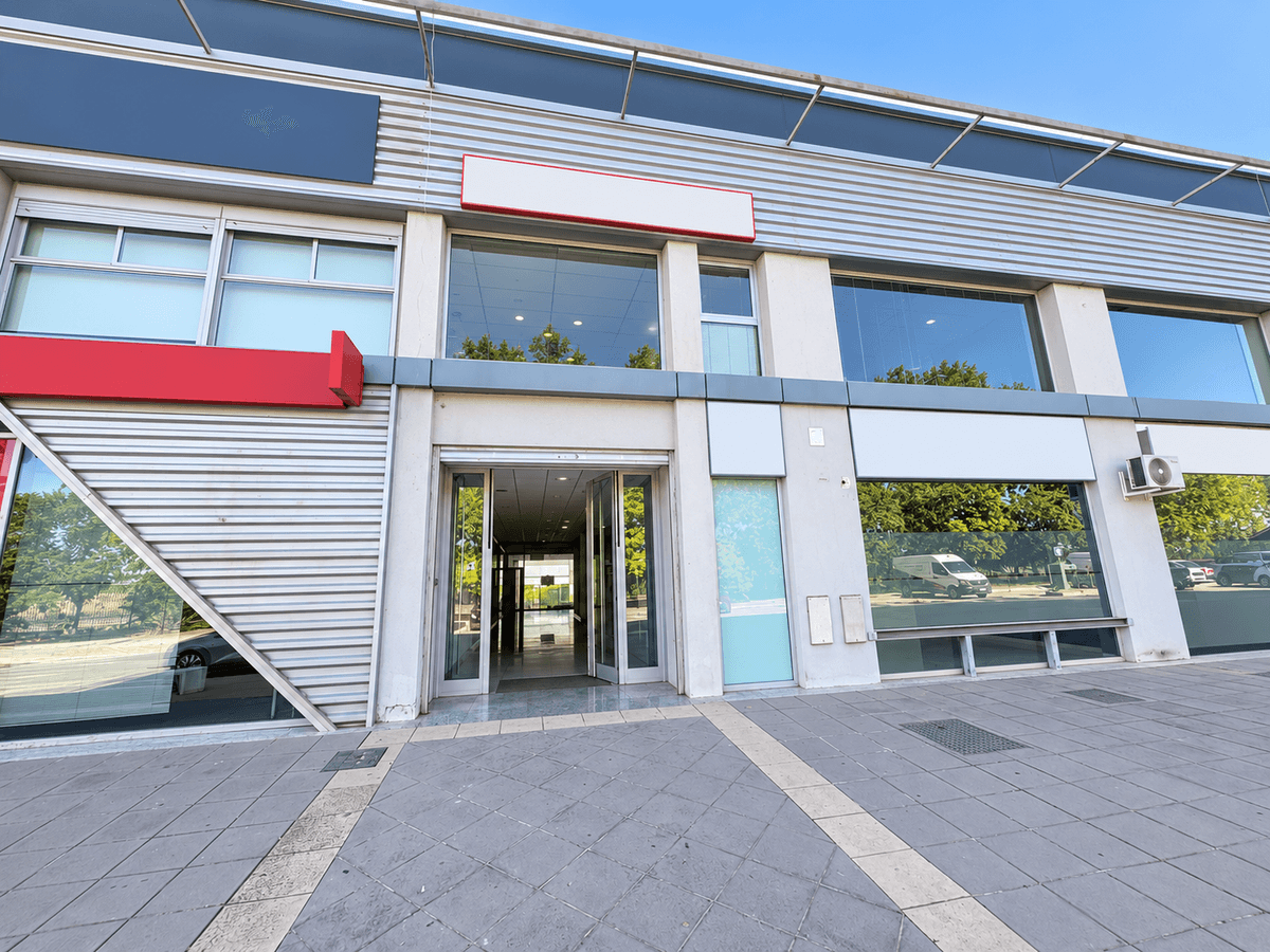Oficina en Venta en Avenida Espartinas - 17