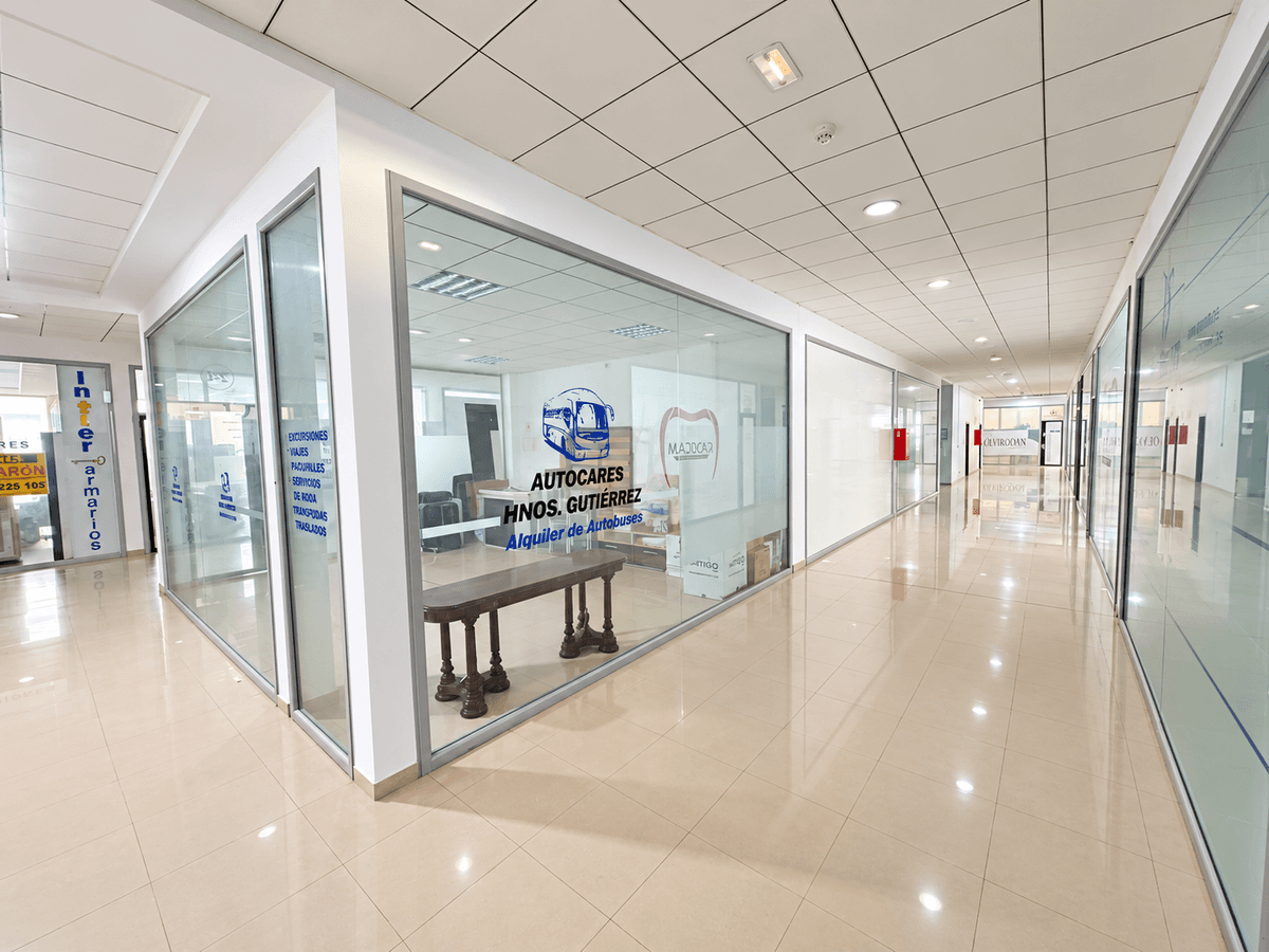 Oficina en Venta en Avenida Espartinas - 14
