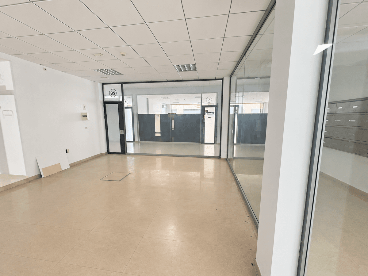 Oficina en Venta en Avenida Espartinas - 6